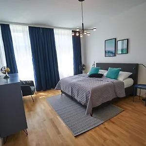 Trendy 2 Zentral Gelegen Apartamento